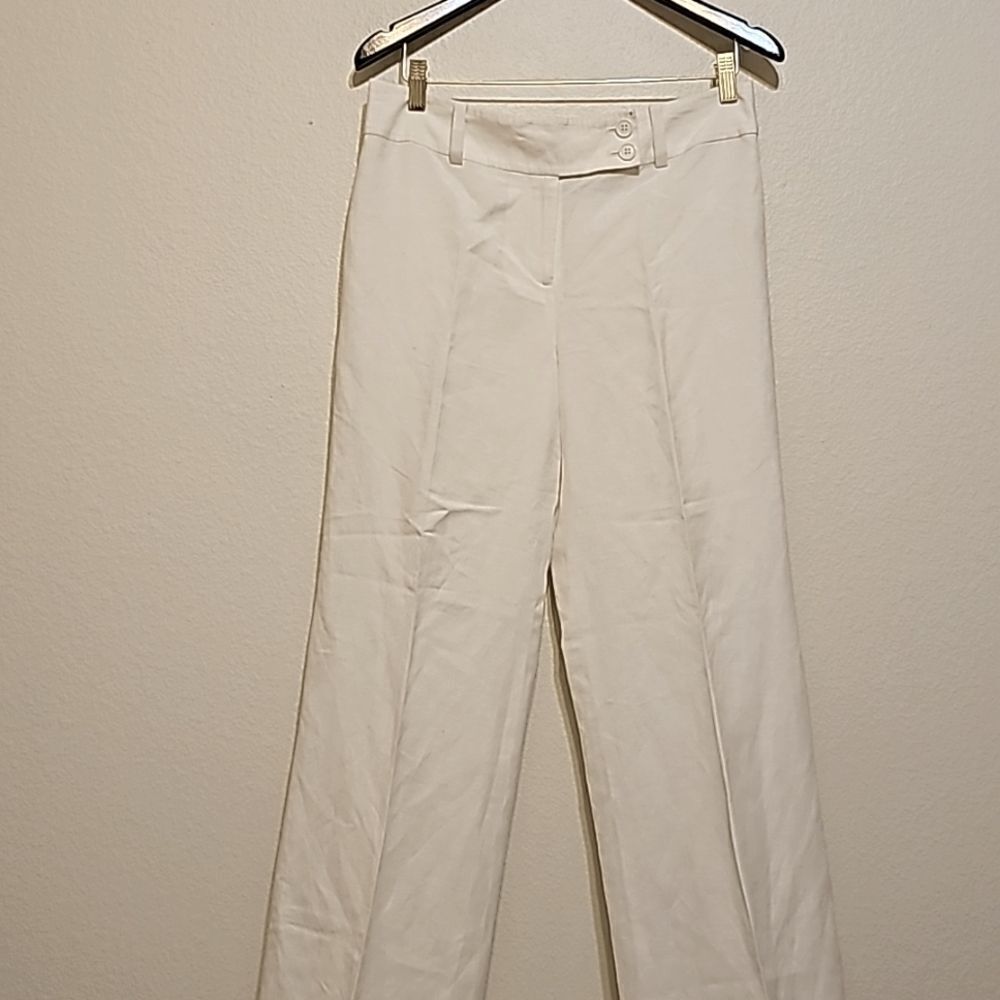 ANN TAYLOR WIDELEG PANTS SIZE 8.